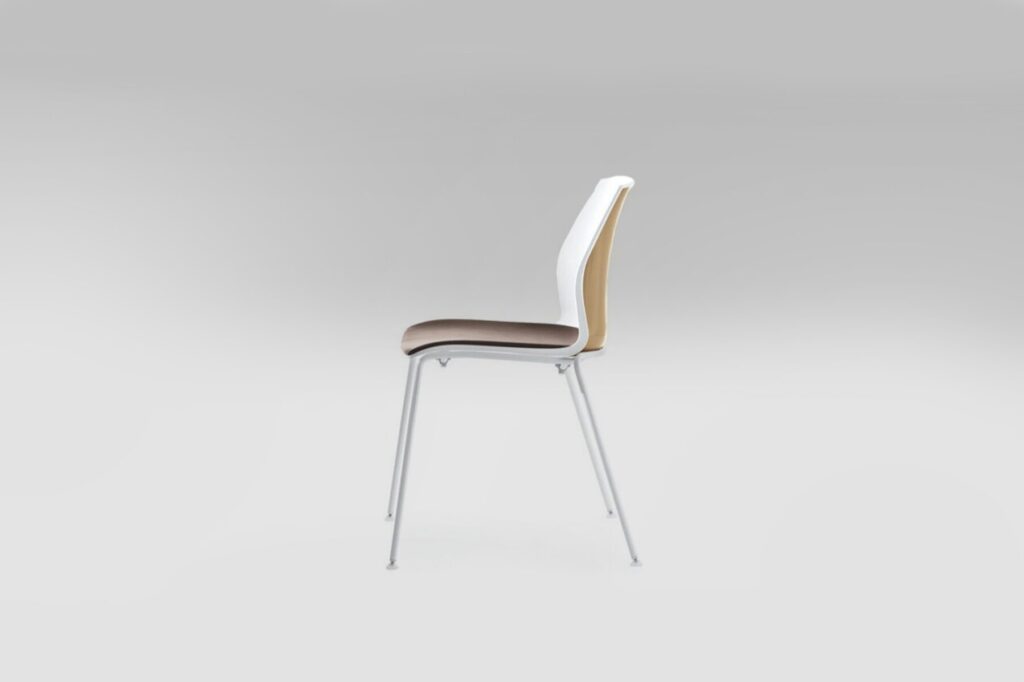 klienditool kalea valge raamiga