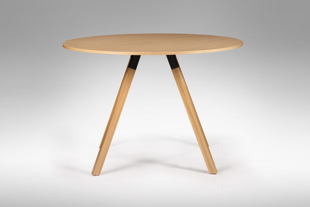 koosolekulaud koko ümargune tamm