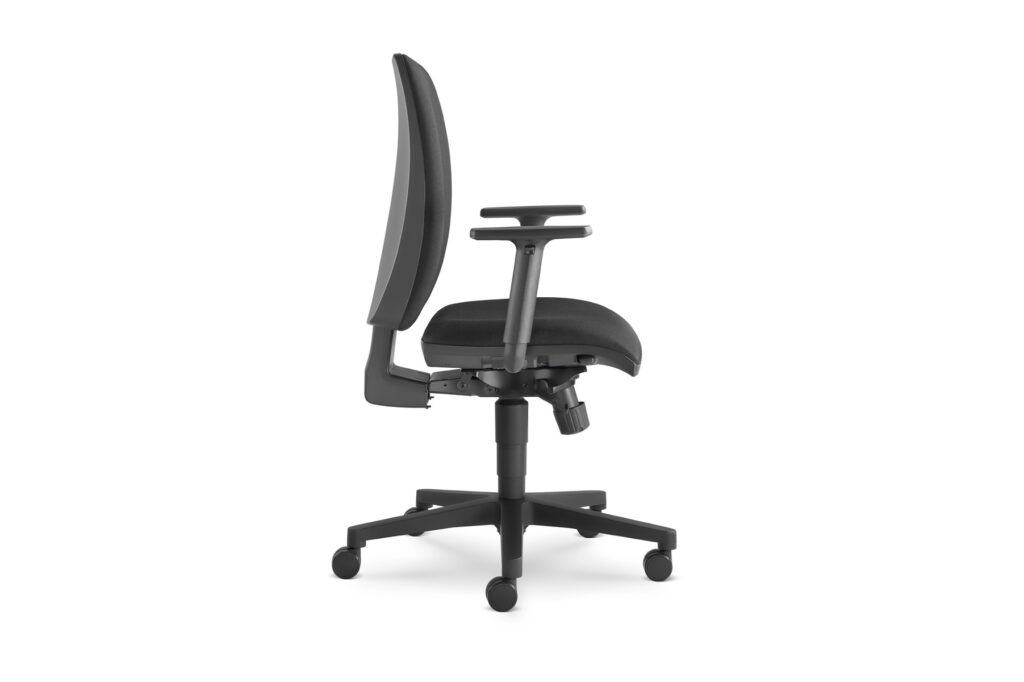 Kontoritool CYCLE 207