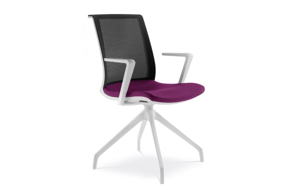 klienditool laira valge raamiga lilla põhjaga