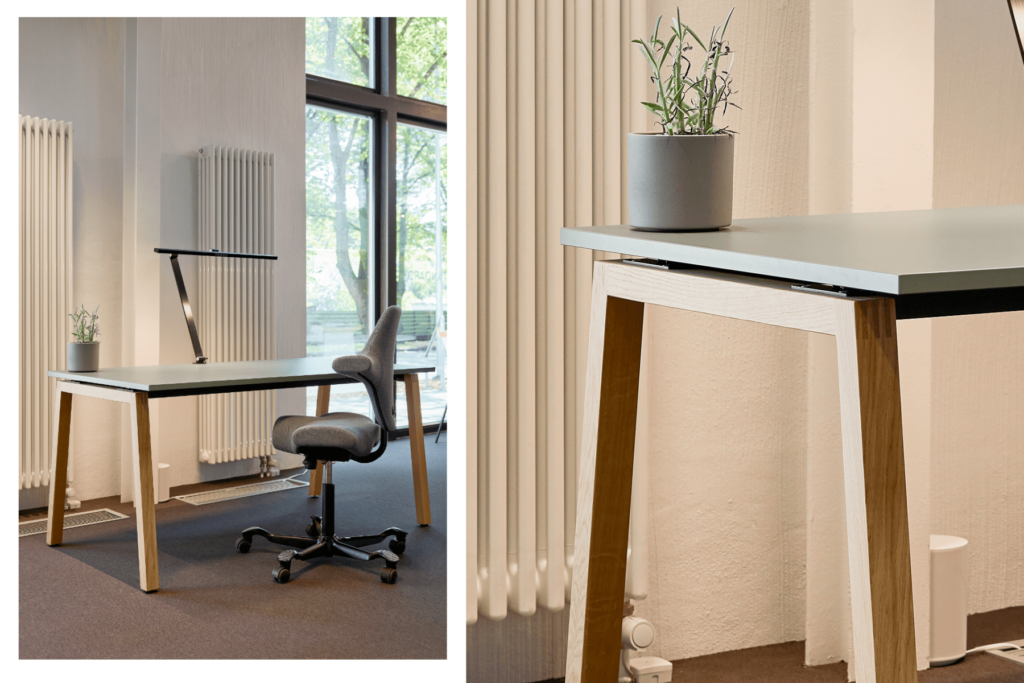 piano wood töölaud kaks pilti koos